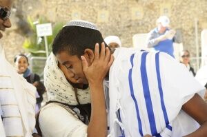 בר מצווה אחרת