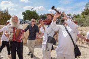 מה יש לכינור דו לב רמצווה
