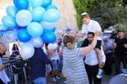 לעשות בר מצווה בכותל