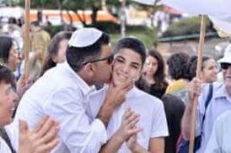 תופים ושופרות בכותל