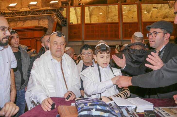עליה לתורה בבית כנסת