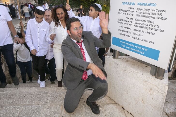 בר מצווה בבית כנסת