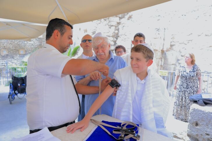 חזן לאירועים בכותל