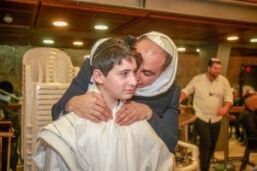 תמונה בר מצווה בבית כנסת קשת וילסון