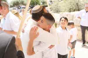 לחגוג בר מצווה בכותל