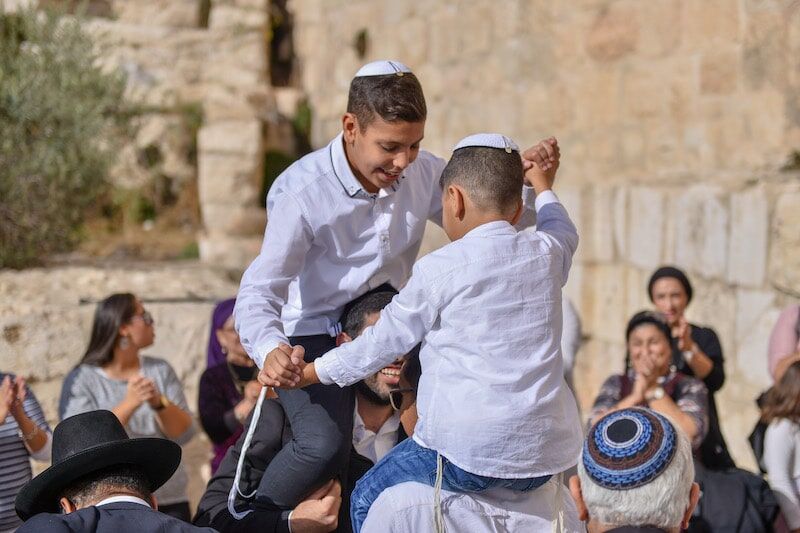תמונה בר מצווה בכותל