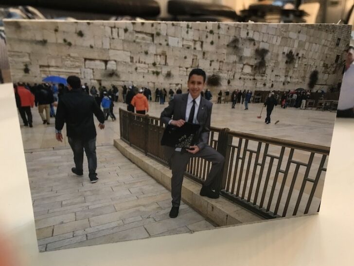 תמונות על עץ לבר מצווה